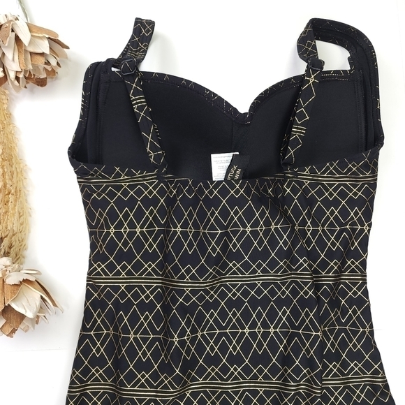 NipTuck Swim Black Gold One Piece Swimsuit Sz 8 - Picture 9 of 11